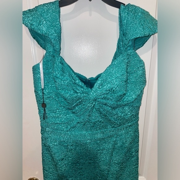 NEW! Tadashi Shoji Audrie Off Shoulder Jacquard Dress 👗 Jasmine Green sz 14 NWT - Picture 11 of 15